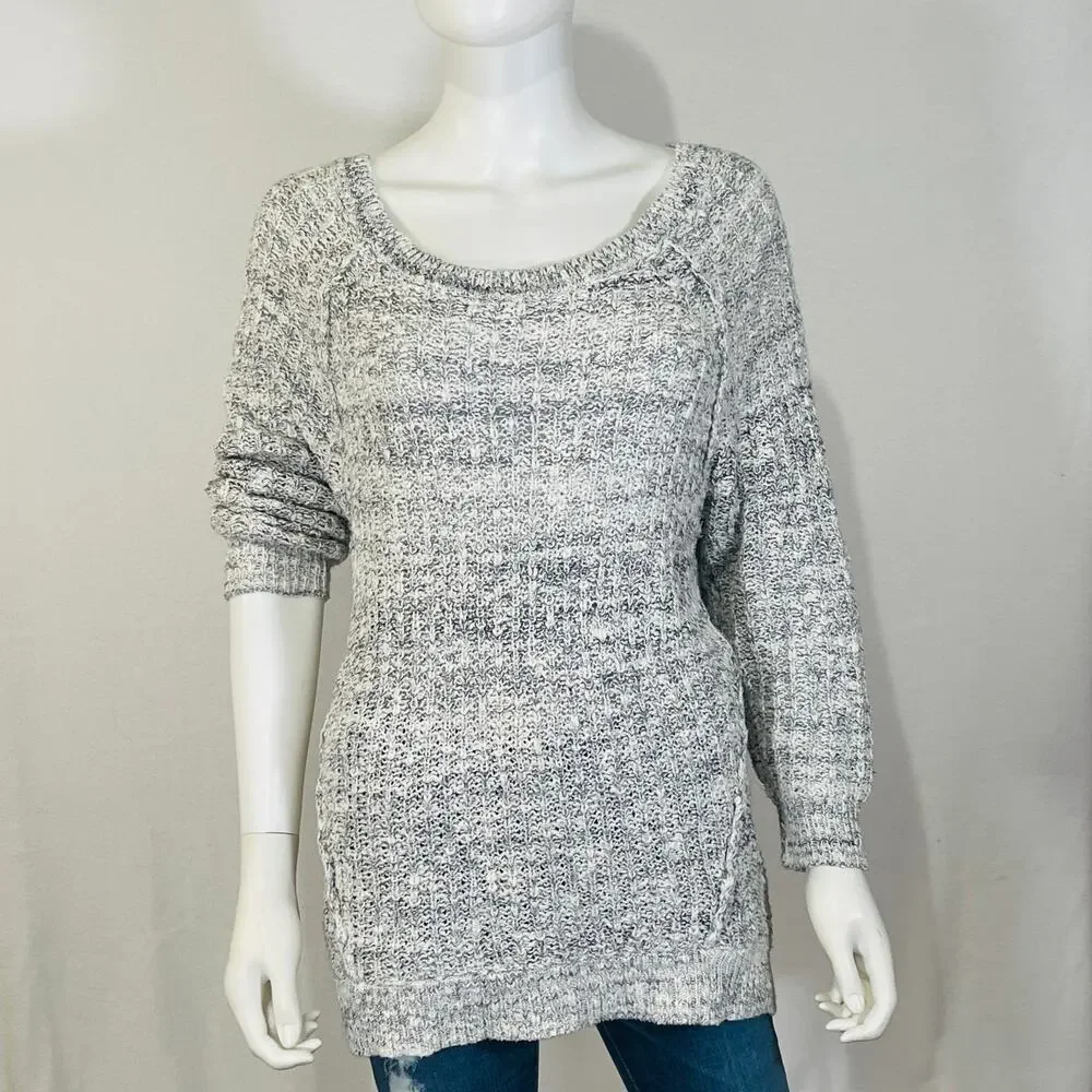 Free People Sweater Womens Medium White Gray Cable Knit Scoop Neck Pullover Top - Picture 3 of 10